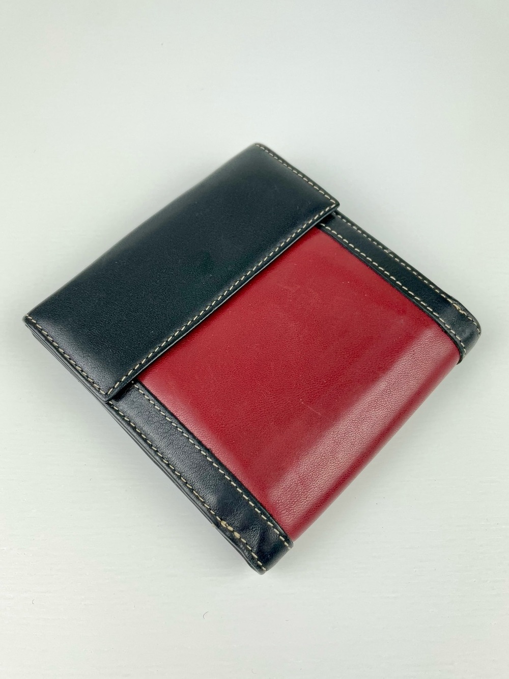Nordstrom Genuine Leather Bifold Wallet Black and Red Snap Closure Card Holder